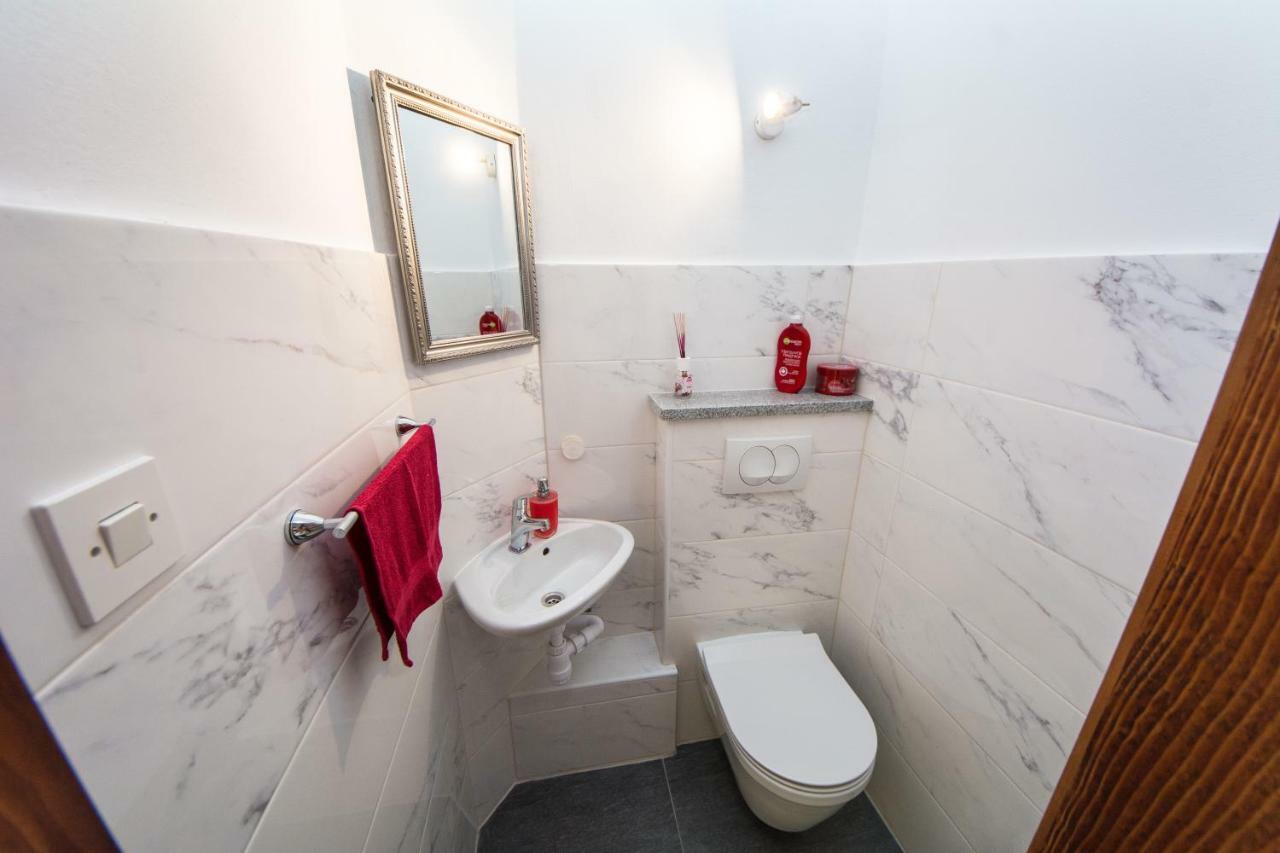 Apartments Ivica Split Bagian luar foto