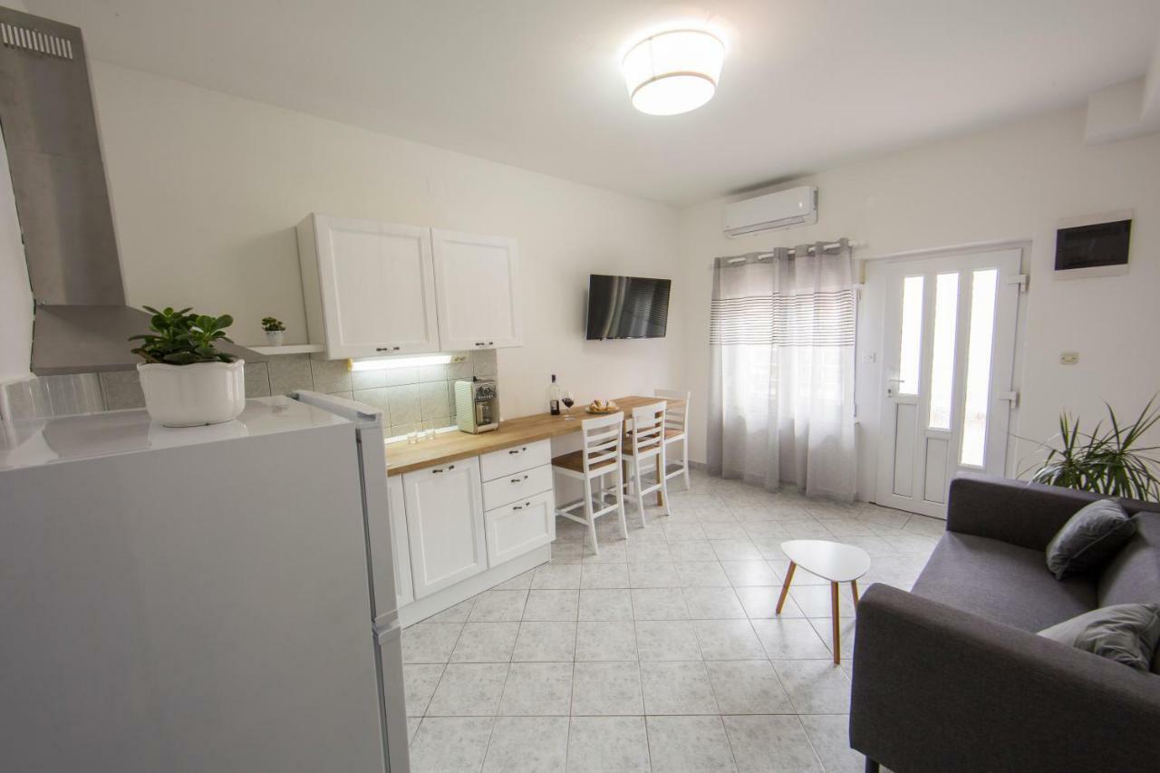 Apartments Ivica Split Bagian luar foto